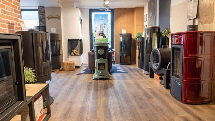 Pose d'un poêle à granulés, une solution économique